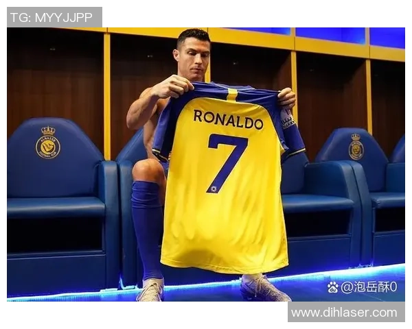 全球足球巨星盘点：从梅西到C罗 谁才是真正的球场传奇